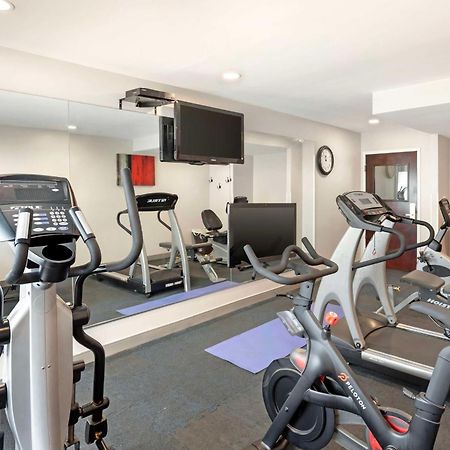 Best Western Plus Fairfield Hotel Екстер'єр фото
