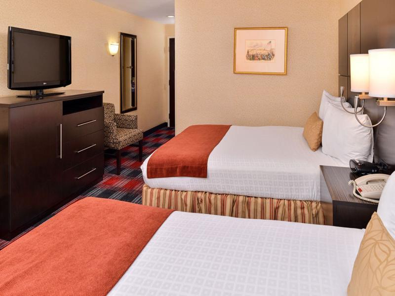 Best Western Plus Fairfield Hotel Екстер'єр фото