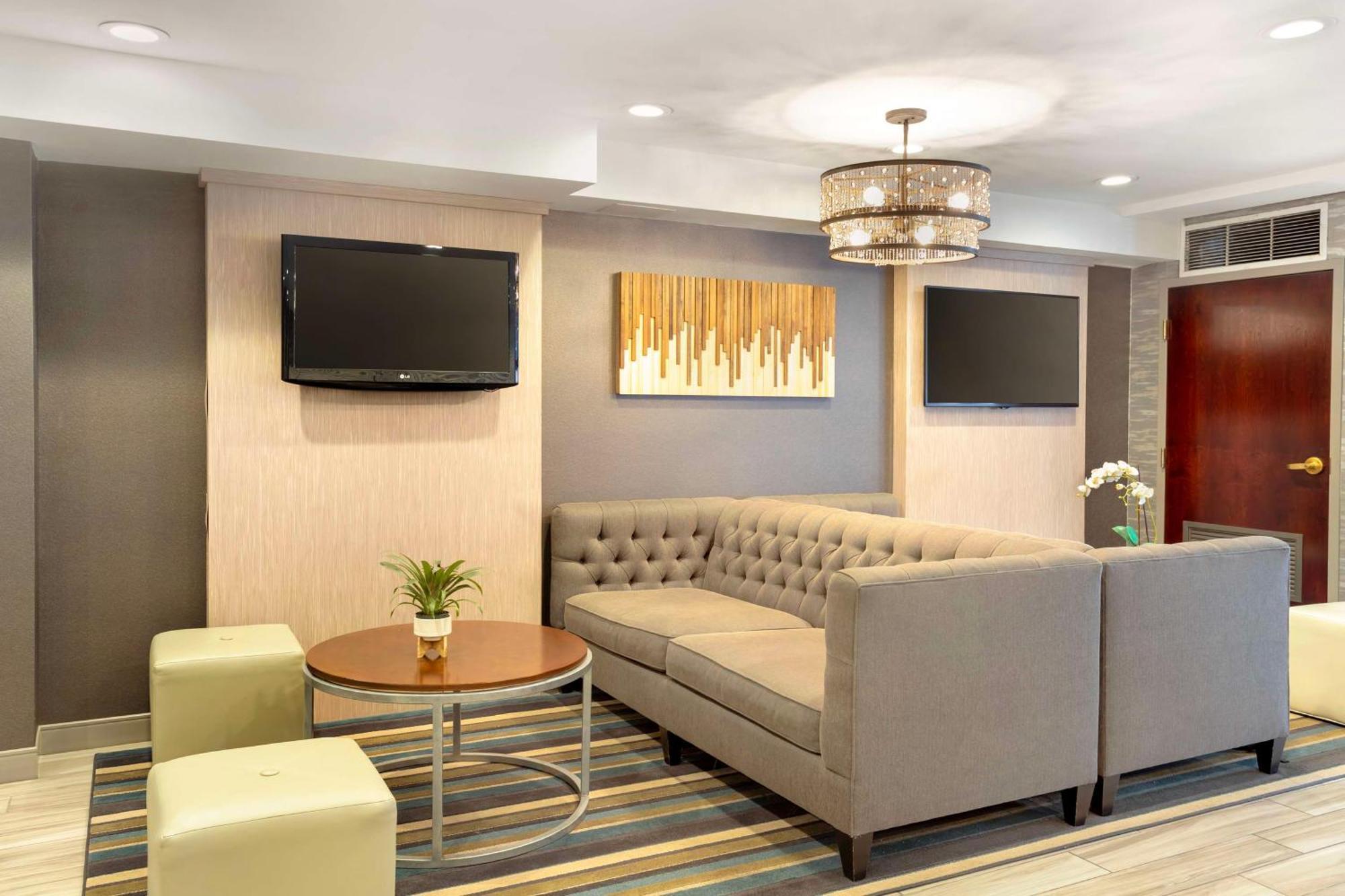 Best Western Plus Fairfield Hotel Екстер'єр фото