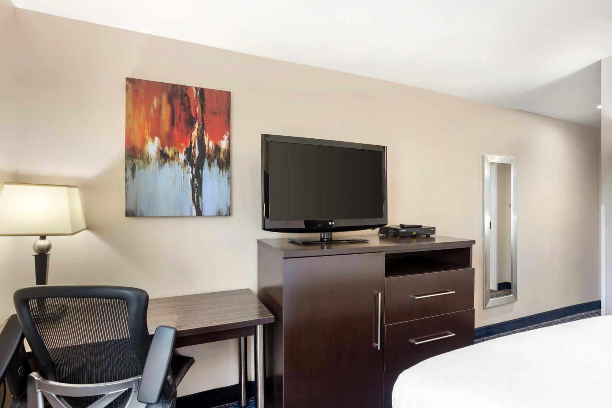 Best Western Plus Fairfield Hotel Екстер'єр фото