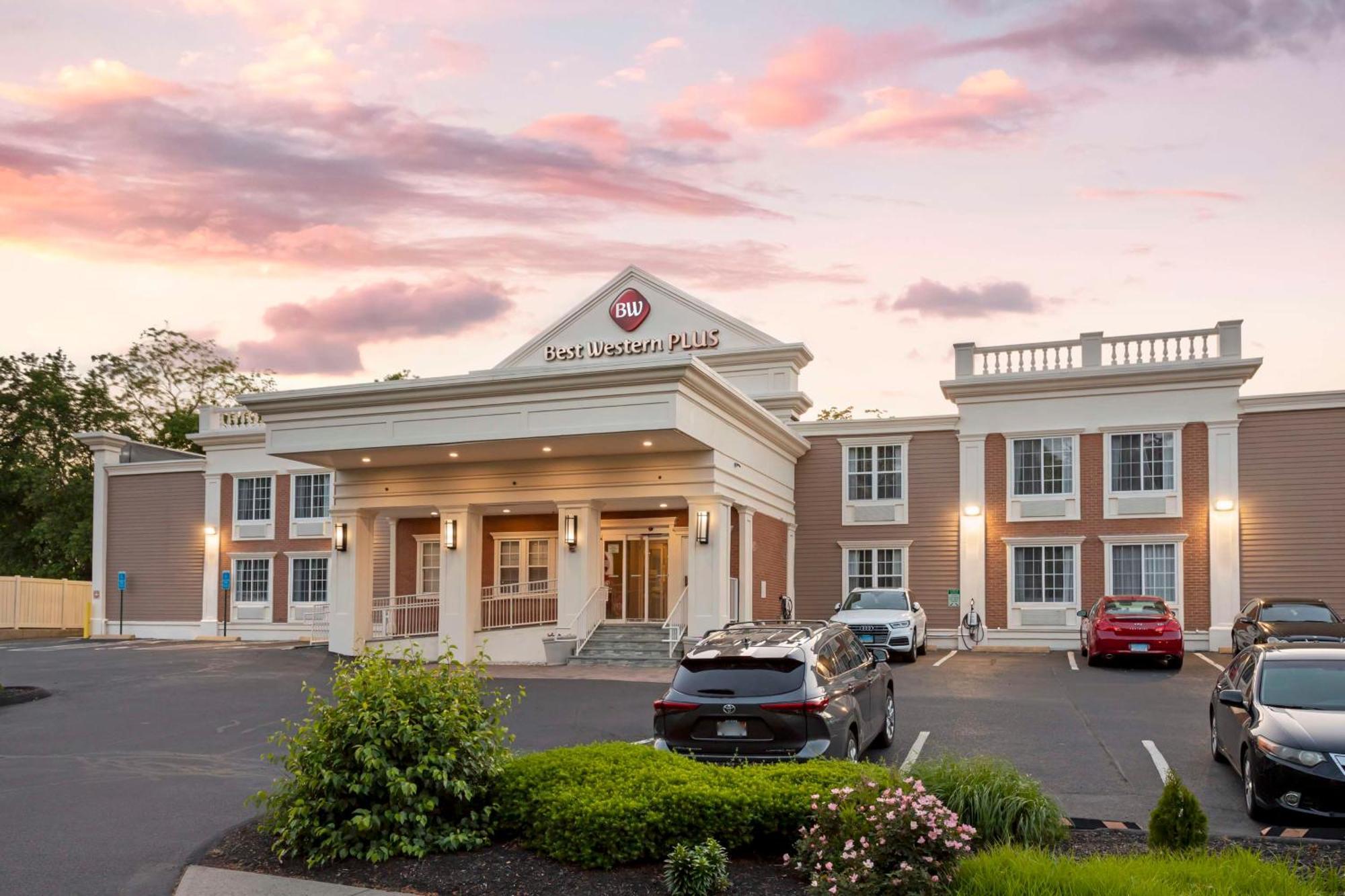 Best Western Plus Fairfield Hotel Екстер'єр фото